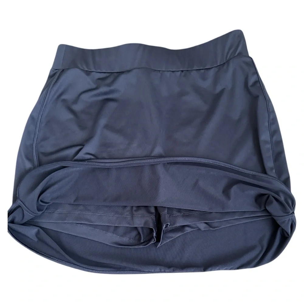 J.Crew Women’s Active Skort in Navy Blue size Medium - Picture 3 of 5